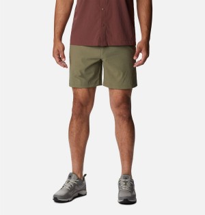 Green Men's Columbia Canyon Gate Utility Shorts | 5680-SWPET