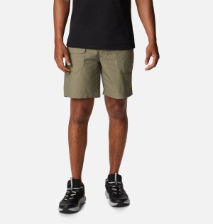 Green Men's Columbia Washed Out Cargo Shorts | 7562-CPSJX