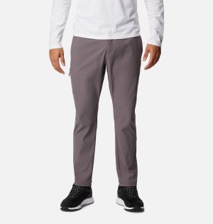 Grey Men's Columbia Black Mesa Tapered Pants | 0218-EQMVR