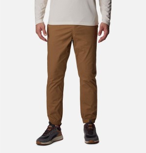 Khaki Men's Columbia Rapid Rivers Joggers Pants | 2403-CUKJX