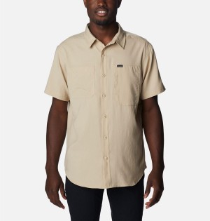 Khaki Men's Columbia Silver Ridge UtilityLite Short Sleeve Shirt | 7915-OAYIL