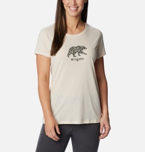 White Women's Columbia Daisy Days Graphic T-Shirt | 6415-WMSGI