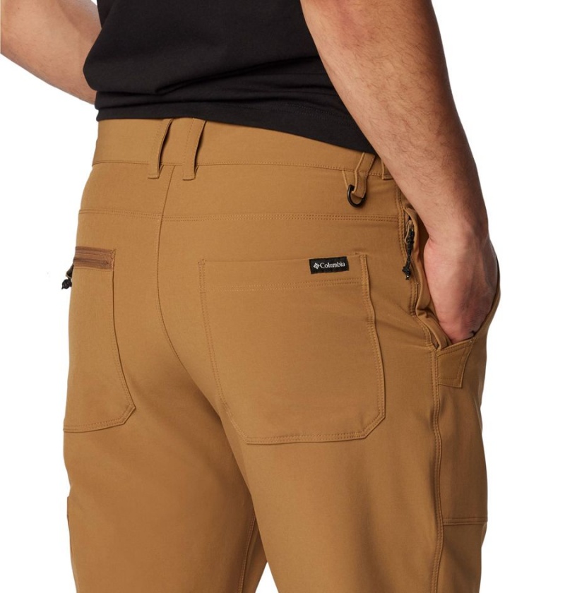 Khaki Men's Columbia Landroamer Utility Pants | 1265-WMXZS