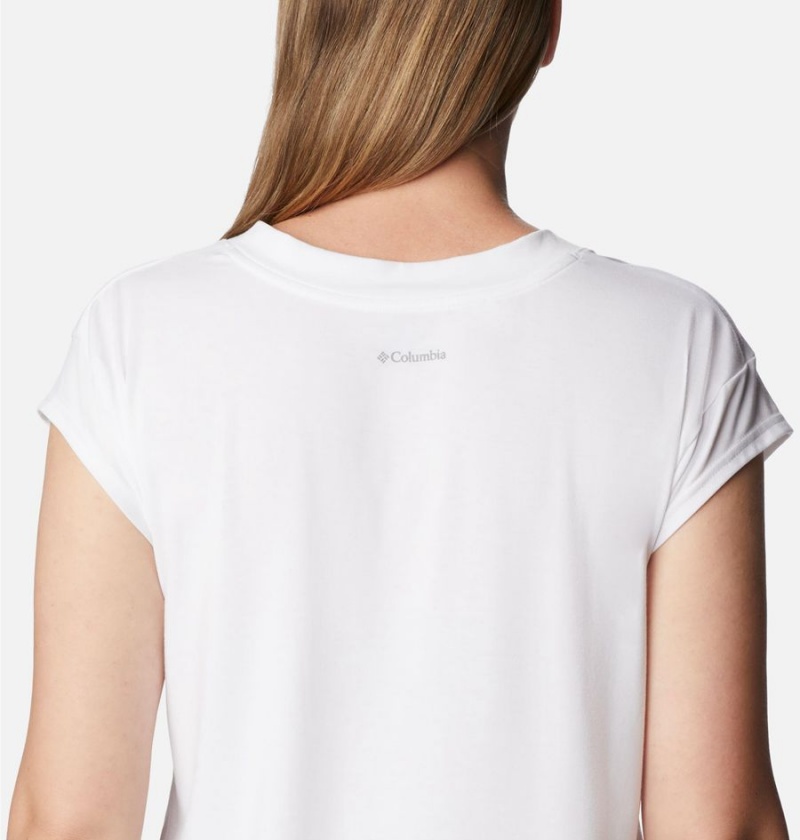 White Women's Columbia Boundless Beauty T-Shirt | 4873-PDRBE