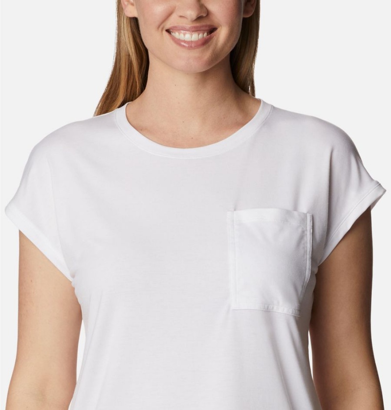 White Women's Columbia Boundless Trek T-Shirt | 9813-SUGZW