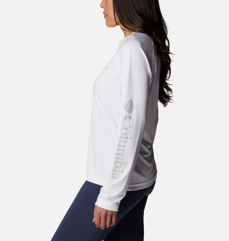 White Women's Columbia Fork Stream Long Sleeve T-Shirt | 8247-BVZQE